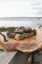 Load image into Gallery viewer, 12 small oysters. Rock oysters. Essex. Mersea Island.