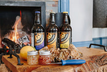 Load image into Gallery viewer, Mersea beer. Oyster gift set.