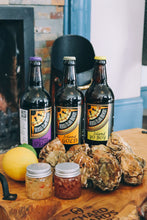 Load image into Gallery viewer, Beer and oyster gift set.