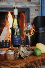 Load image into Gallery viewer, French wine and oysters.