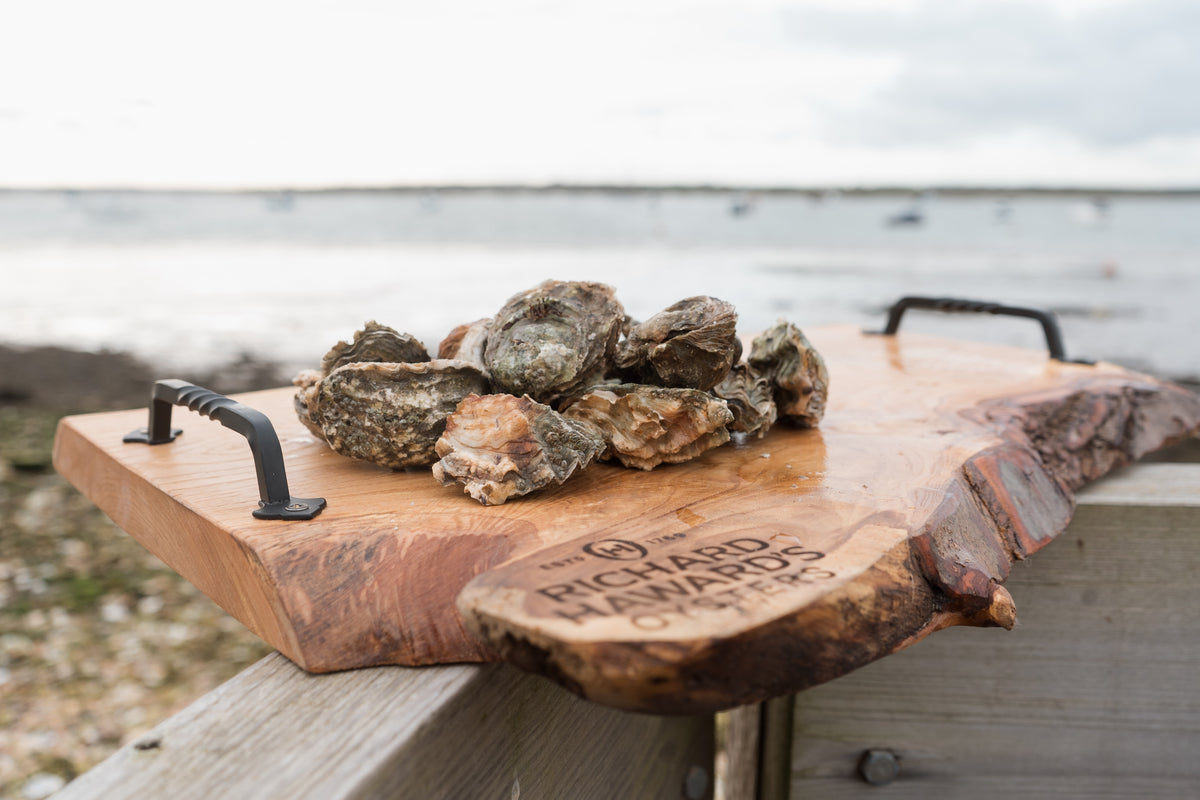 12 small oysters. Borough Market. Oysters in London Mersea Island. 