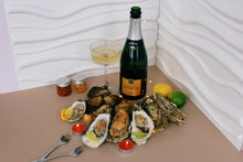 Load image into Gallery viewer, Champagne gift set. Christmas gift set. Oysters for Christmas. 