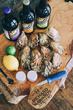 Load image into Gallery viewer, Rock oysters from Mersea Island. Beer gift set. 