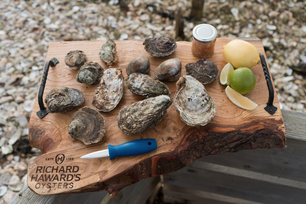 Native oyster taster box. Native oysters. 
