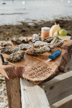 Load image into Gallery viewer, Rock oyster gift set with shucking knife. 