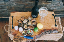 Load image into Gallery viewer, Prosecco oyster gift set. Mersea gift set. Mersea oysters. 