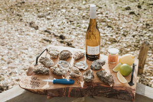 Mersea oyster gift set with white wine. Mail order oysters. 